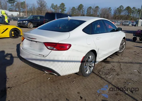 2015 Chrysler 200 S z USA, uszkodzony, nr VIN 1C3CCCDG9FN522901